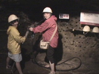 鉱山歴史の坑道